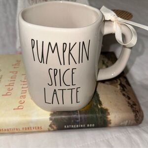 RAE DUNN. Artisan Collection by Magenta PUMPKIN SPICE LATTE White Black MUG